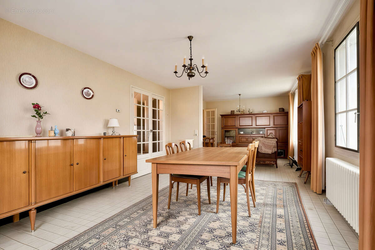 Maison à SENLIS