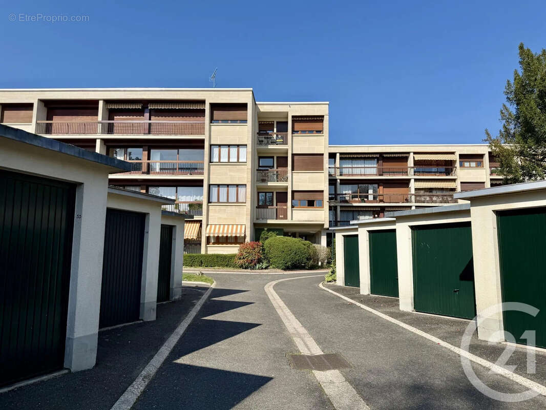 Appartement à FONTAINEBLEAU