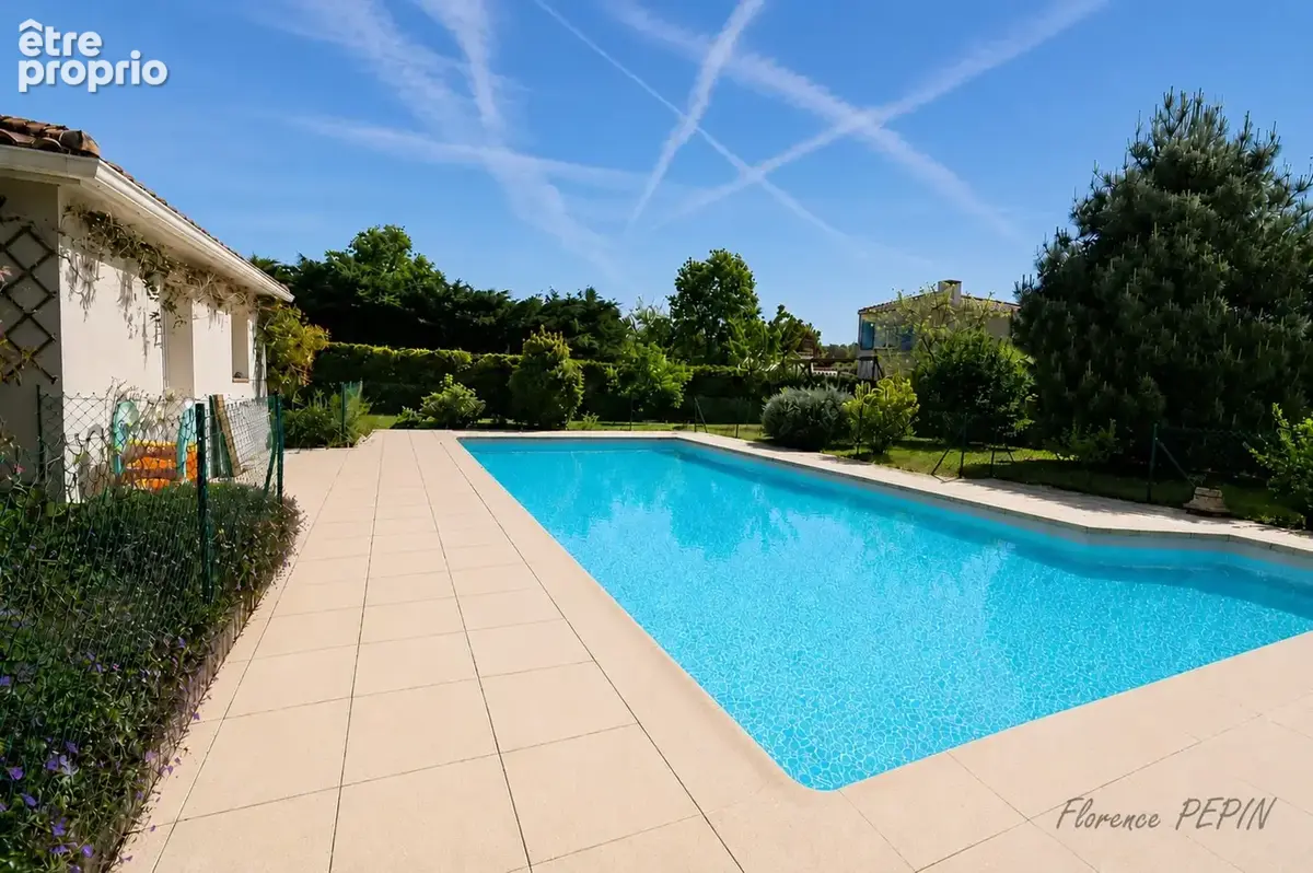 Maison de plain-pied avec piscine - photo 9