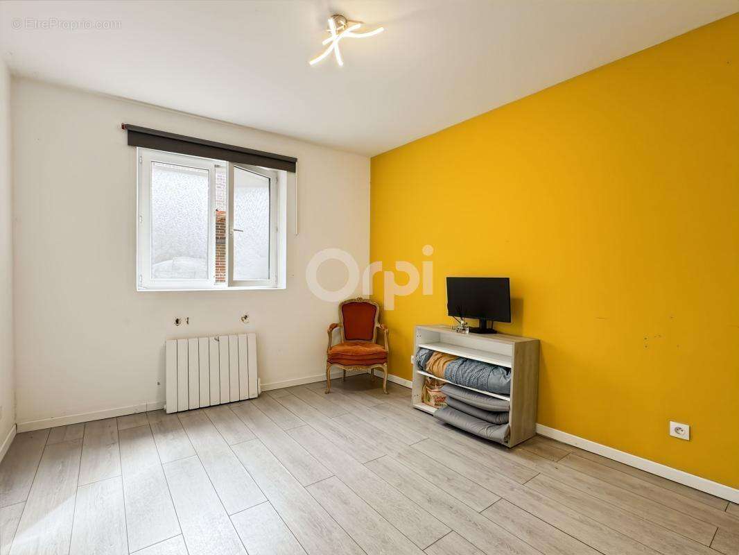 Appartement À Vendre - 4 chambres - Centre-ville - photo 5