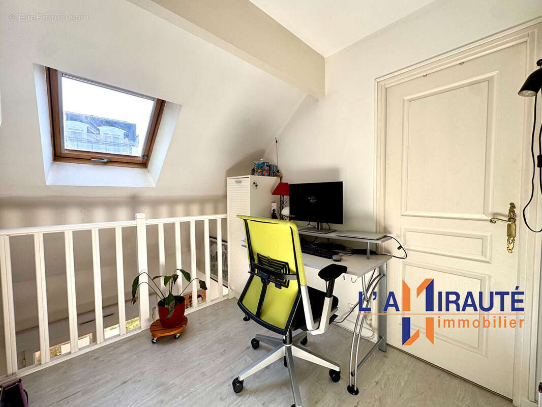 Maison à HOUILLES