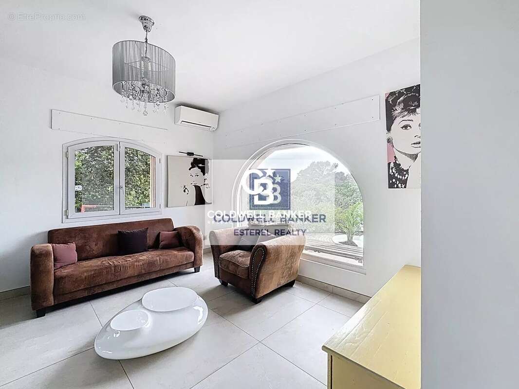 Maison à SAINT-RAPHAEL