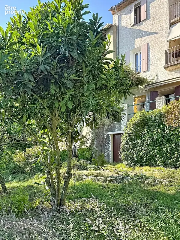 Seillons-Source-d’Argens – Maison de village du XIXe siècle avec jardin, vue panoramique et garage - photo 7
