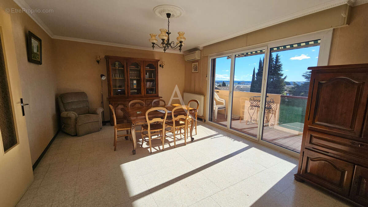 Appartement à NIMES