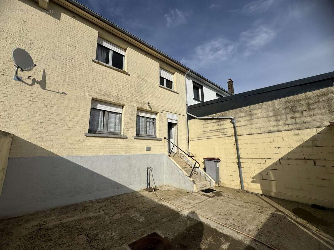 Maison à LE CATEAU-CAMBRESIS