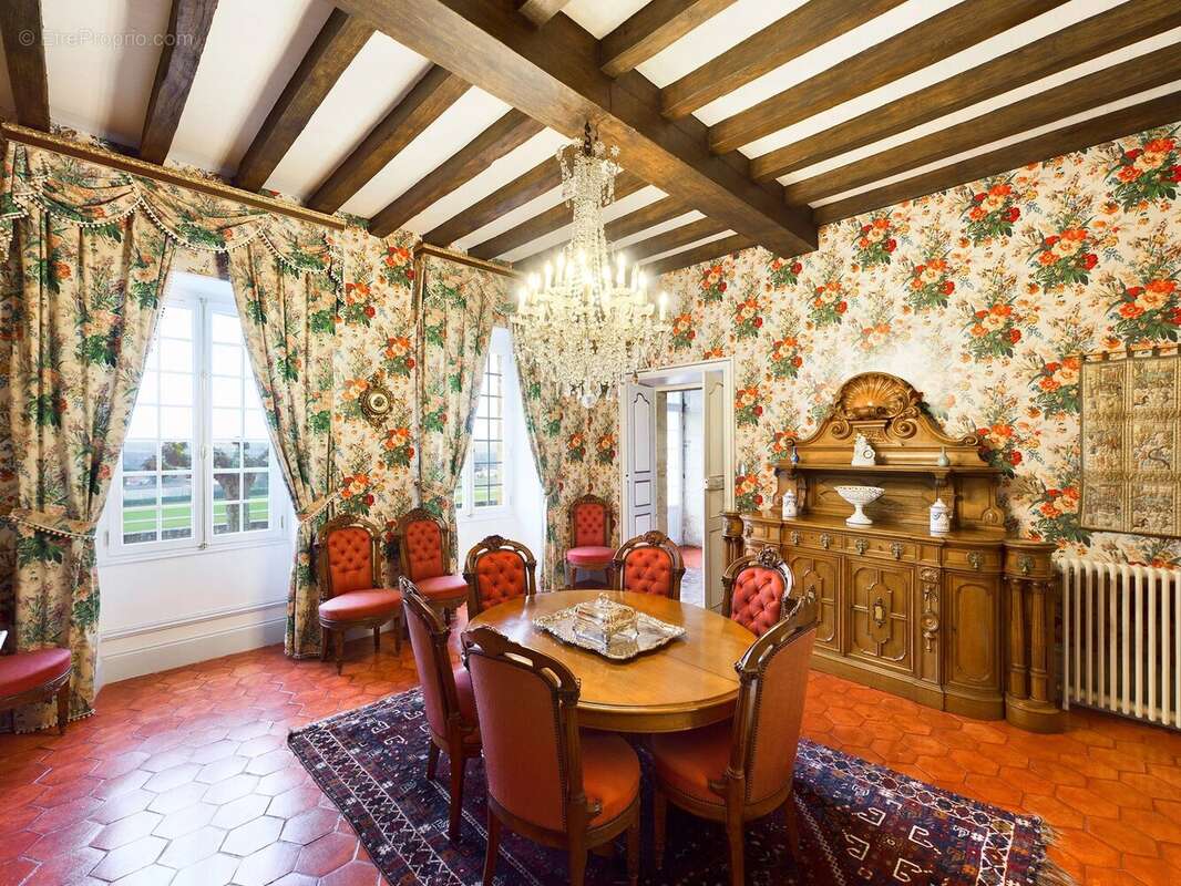 Maison à MONFLANQUIN