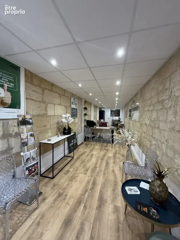 Lot de 2 murs commerciaux Stalingrad - photo 2