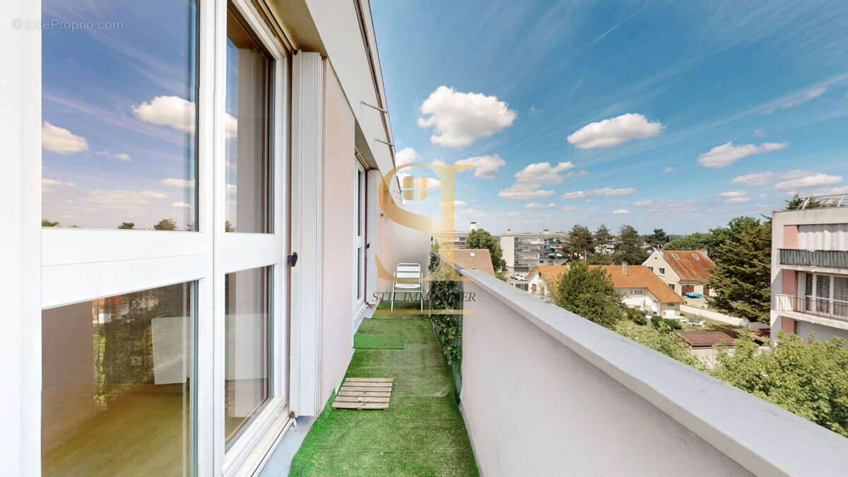 Appartement à CORBEIL-ESSONNES