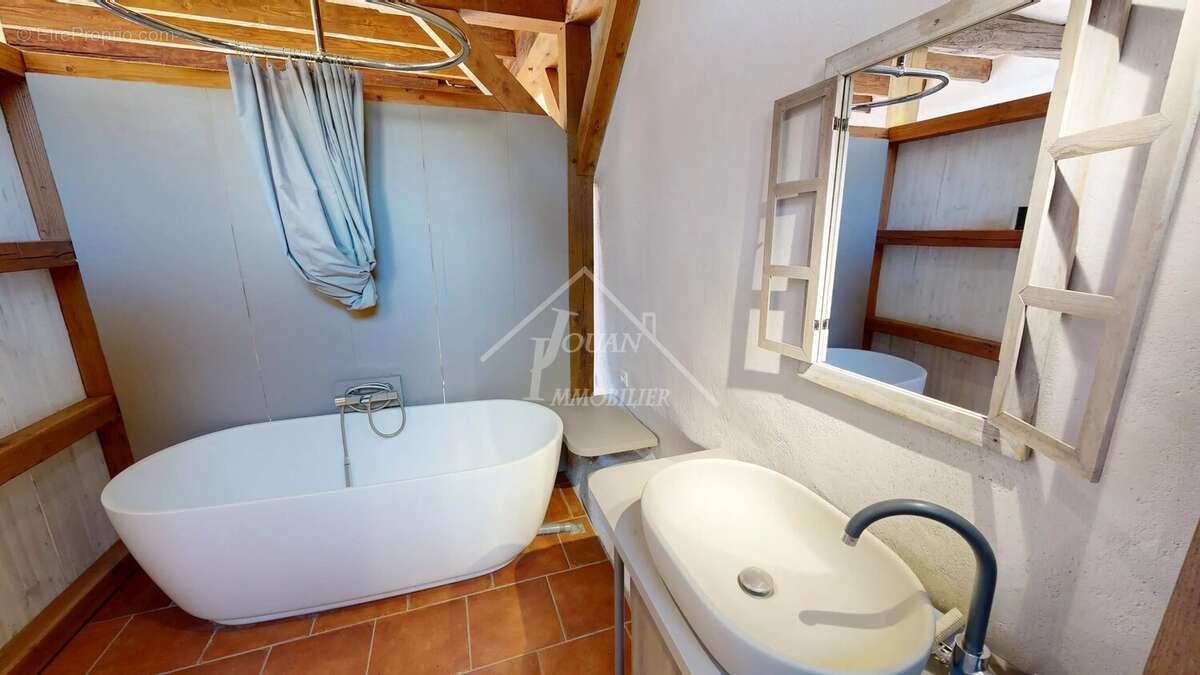 Maison à BOURBON-L'ARCHAMBAULT