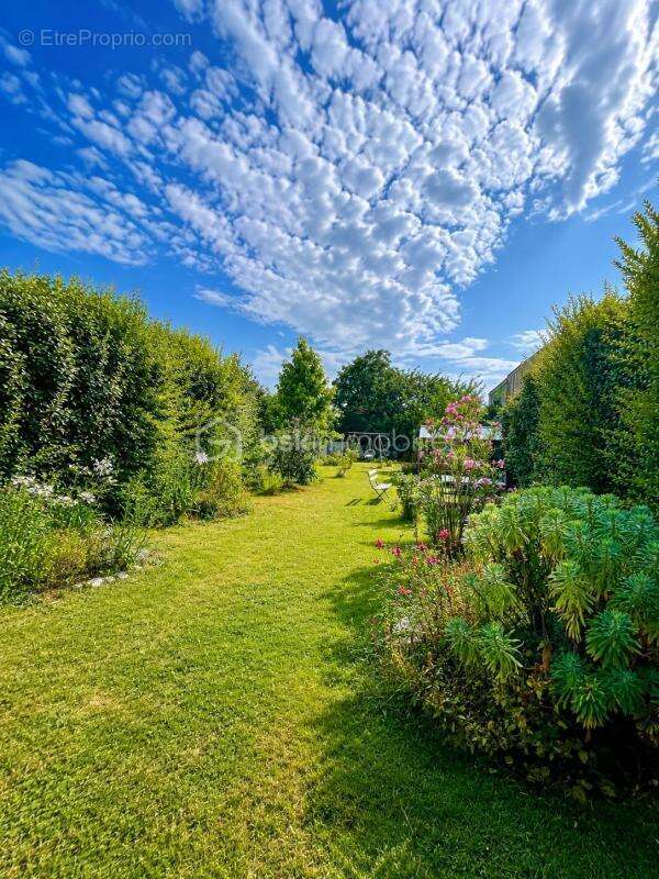 Une belle opportunité à Pleurtuit : maison en pierre avec jardin de 836 m² - photo 4