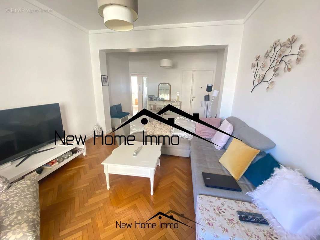 Appartement à MARSEILLE-8E