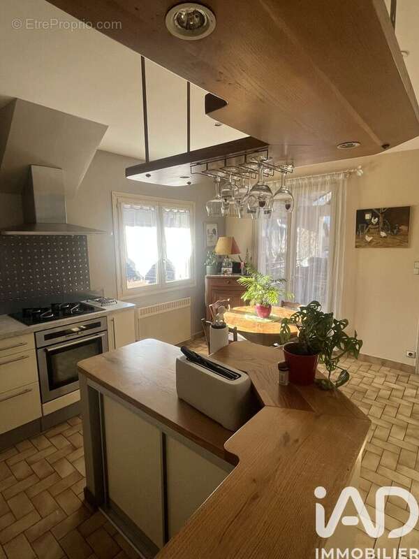 Photo 5 - Maison à MIRIBEL-LES-ECHELLES