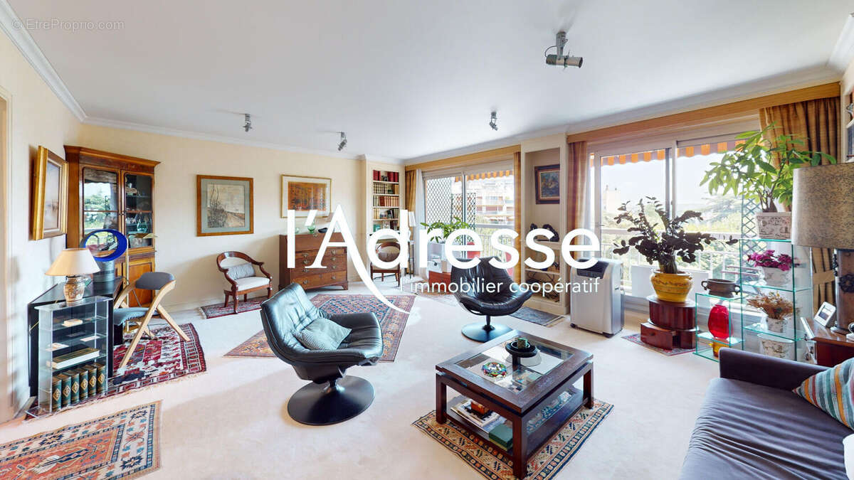 Appartement à PARIS-12E