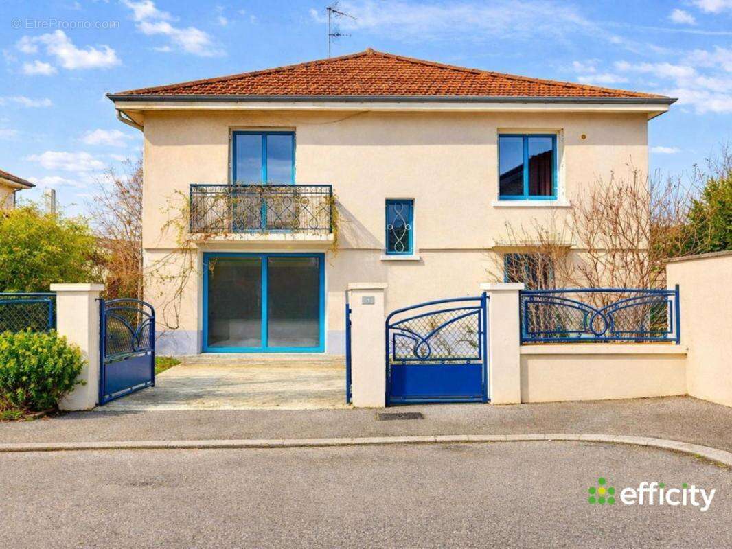 Maison à BOURG-EN-BRESSE