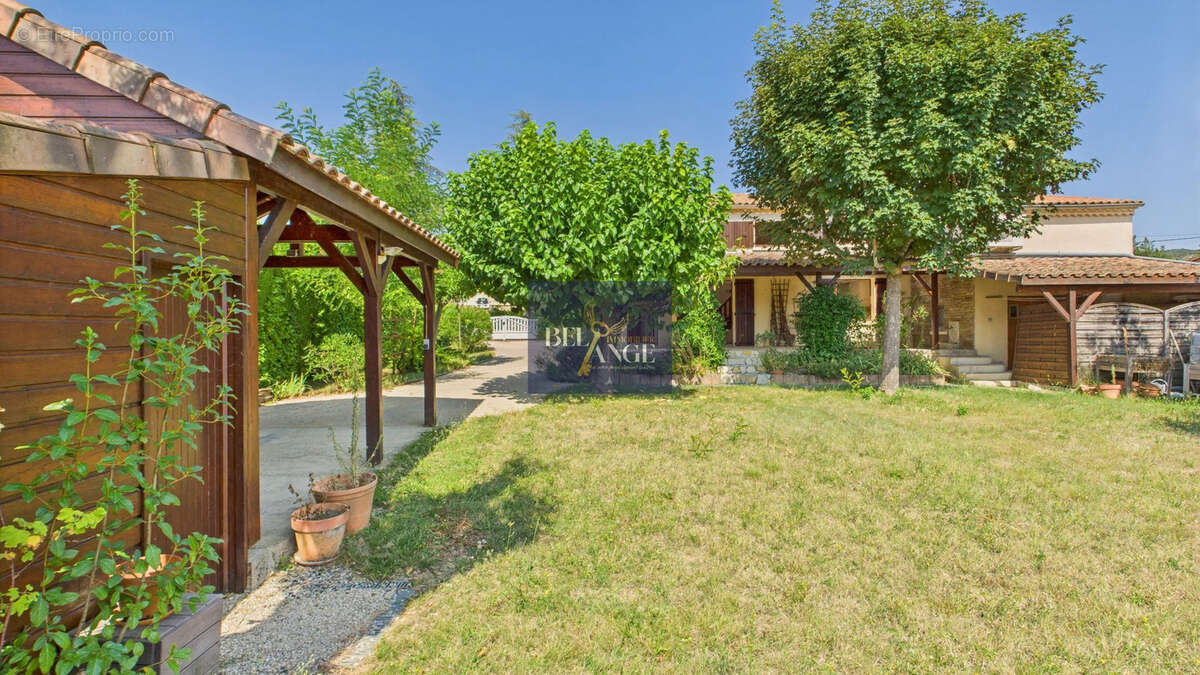 Maison à VALLON-PONT-D&#039;ARC