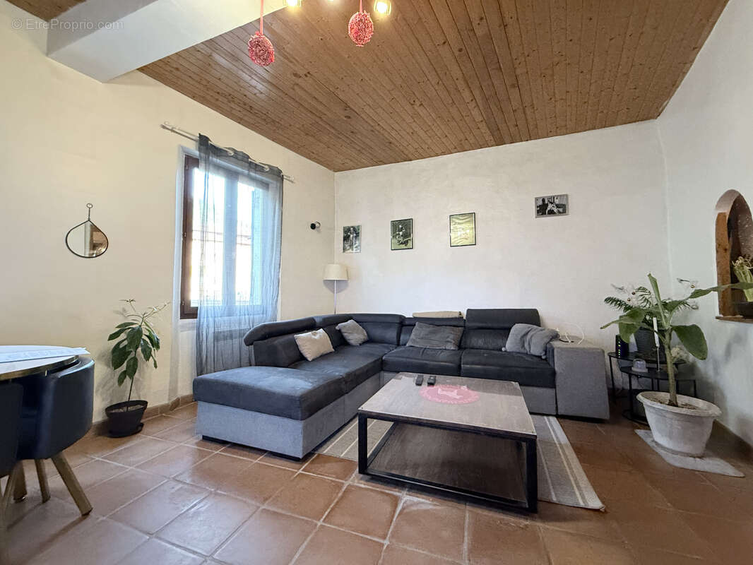 Appartement à SOSPEL