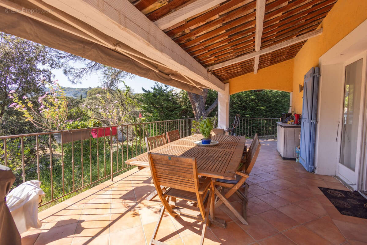 Maison à LA CROIX-VALMER