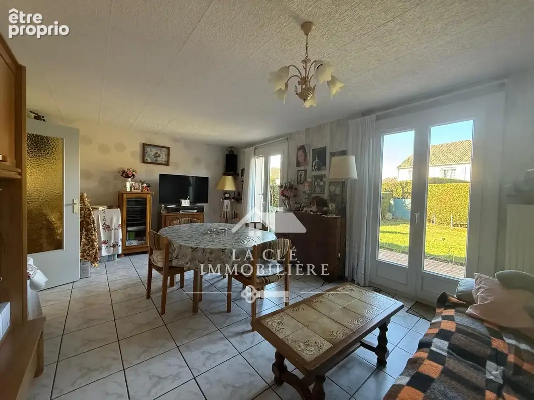 Lagny le sec- belle maison familiale 5 pieces - photo 3