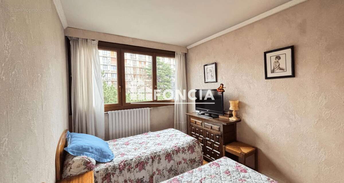 Appartement à EPINAY-SUR-SEINE