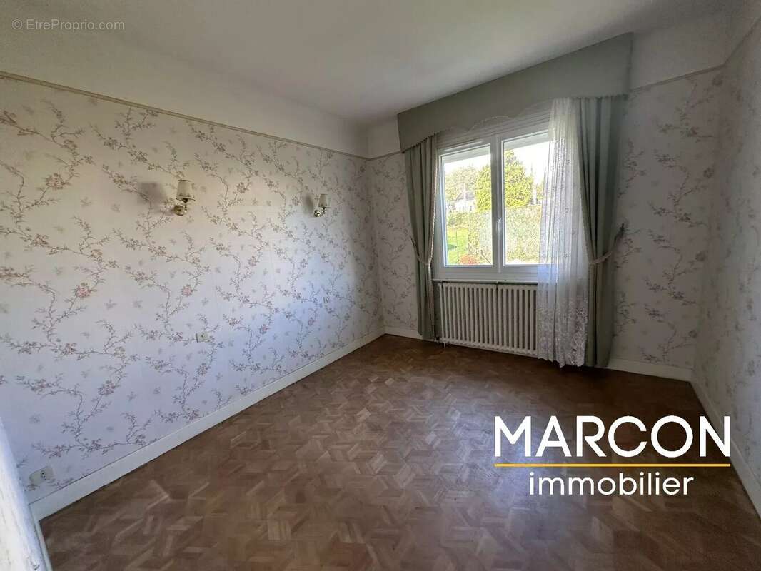 Maison à LA SOUTERRAINE