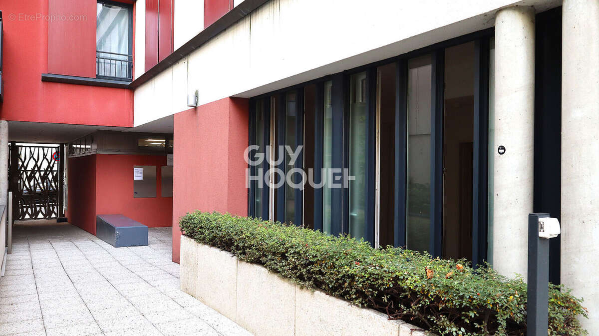 Appartement à PARIS-20E