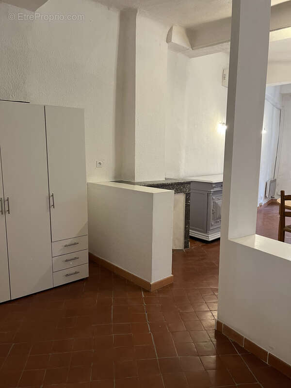 Appartement à VILLECROZE