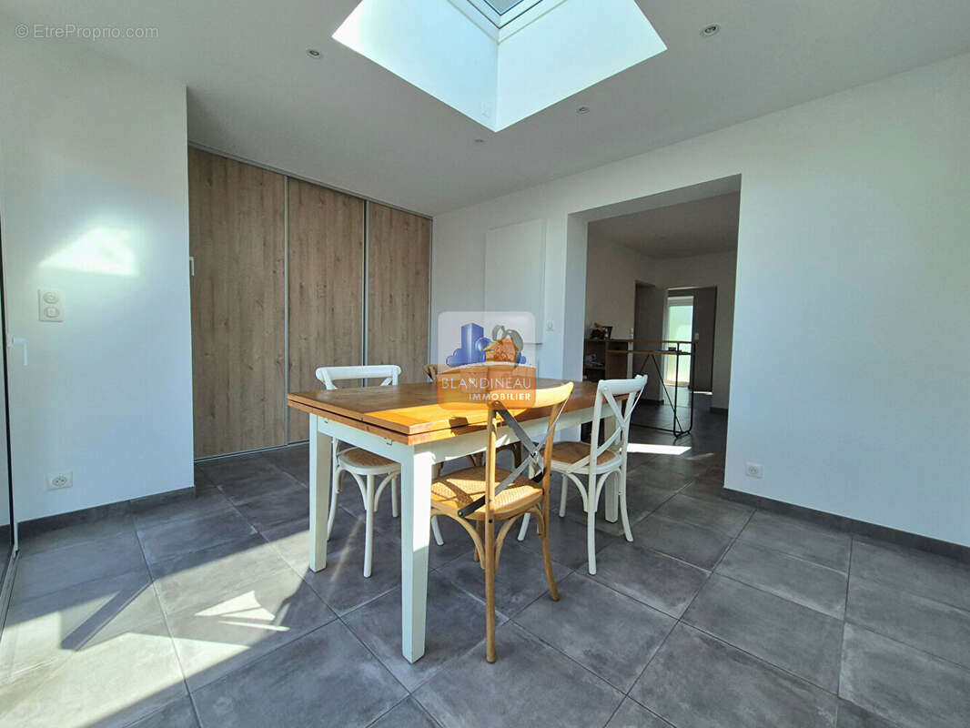 Maison à BOUGUENAIS