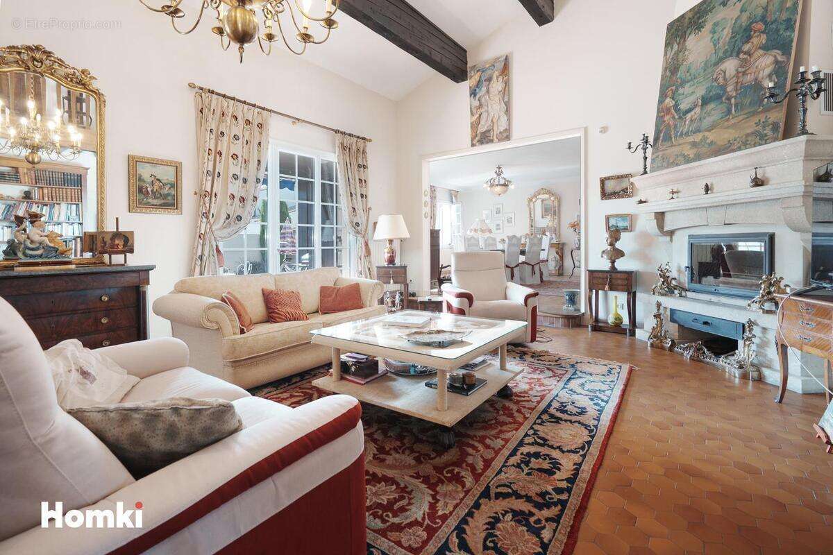 Maison à LIGNAN-SUR-ORB