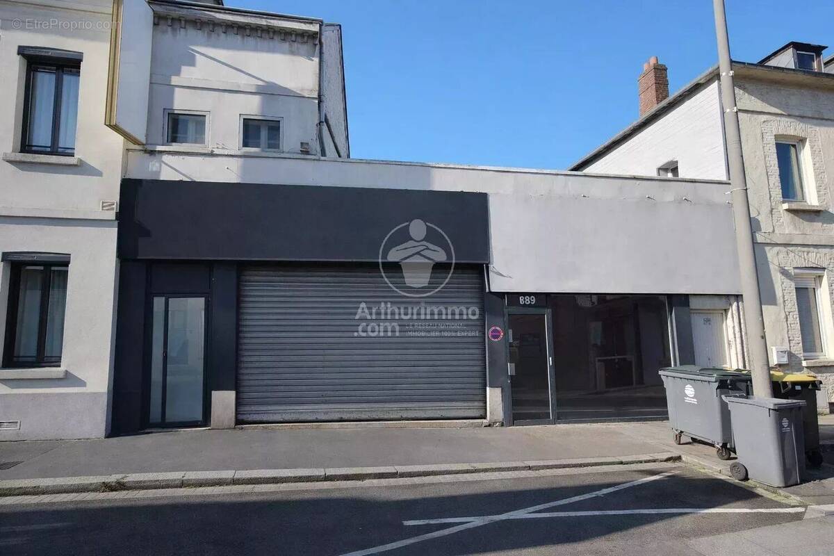 Commerce à DEVILLE-LES-ROUEN