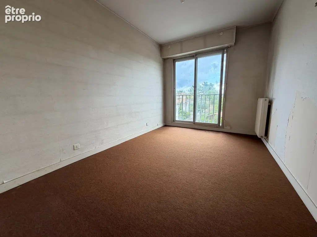 Bordeaux Caudéran - Appartement T3 de 88 m² avec balcons et box de garage - photo 10