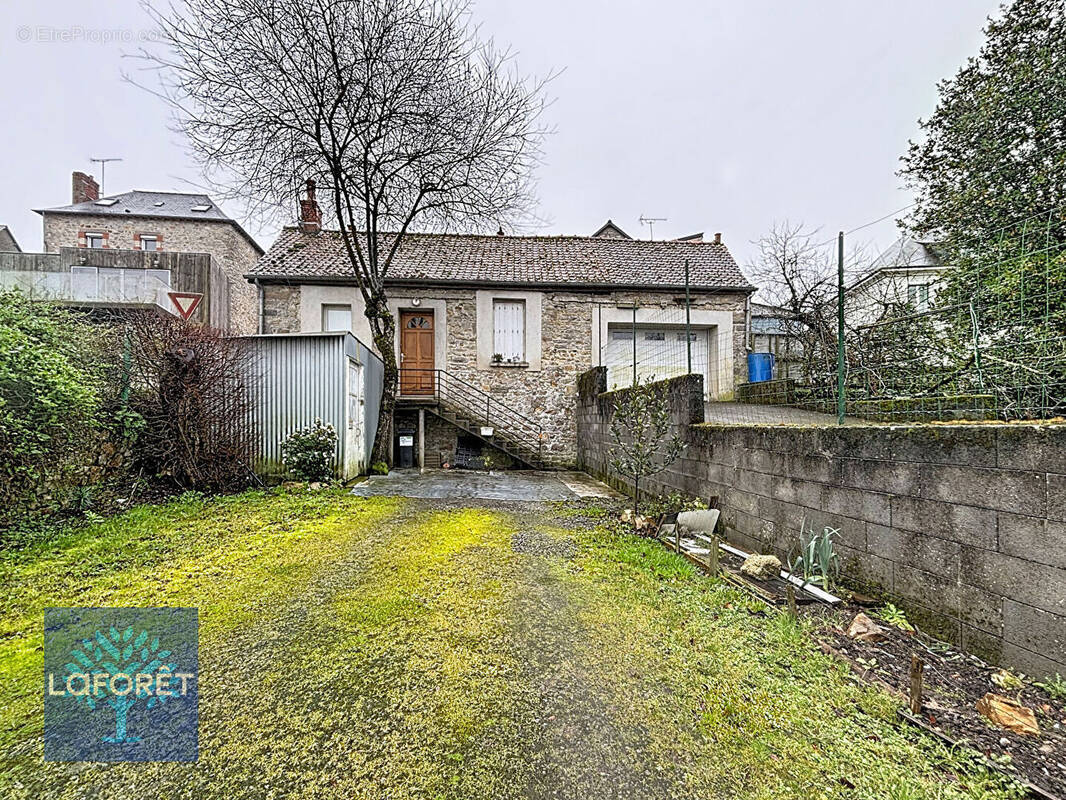 Maison à CHATILLON-EN-VENDELAIS