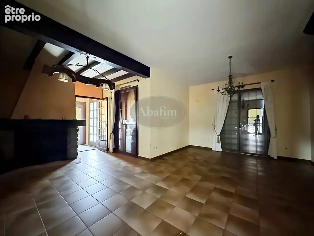 Maison 6 pièces 110 m² à vendre à Bagneres-De-Bigorre (65200) - photo 3