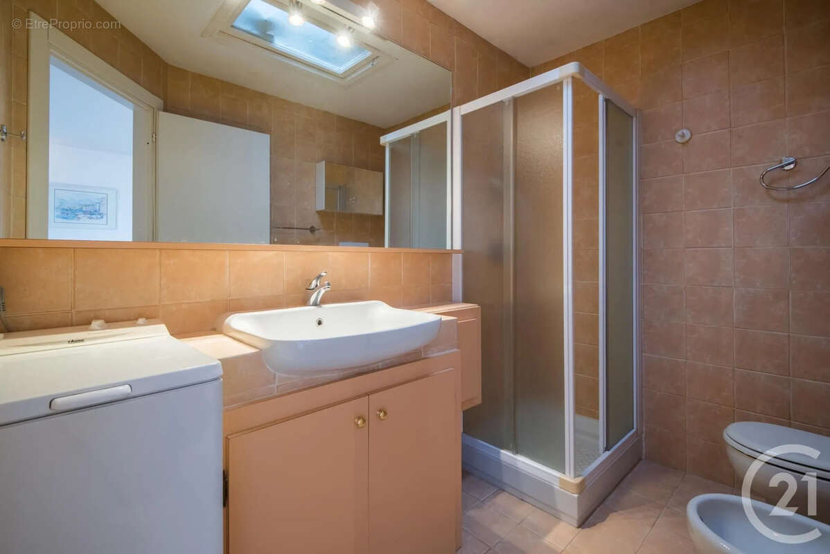 Appartement à VILLEFRANCHE-SUR-MER