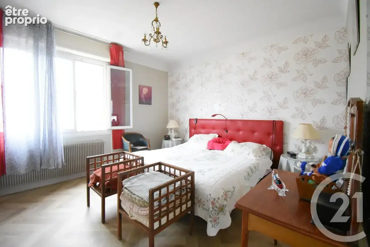 Maison 7 pièces 200 m² à vendre à Bellerive-Sur-Allier (03700) - photo 2