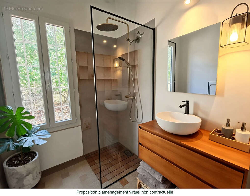 Appartement à MARSEILLE-16E