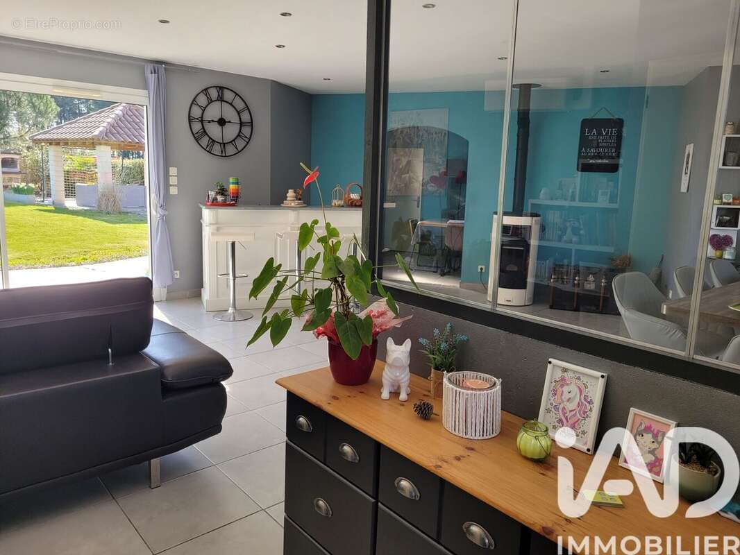 Photo 8 - Maison à GUEUGNON