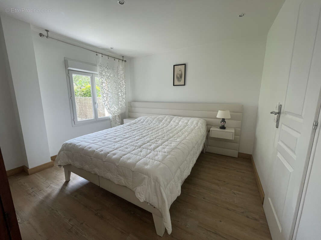 Maison 8 pièce(s) 138 m2 - photo 8