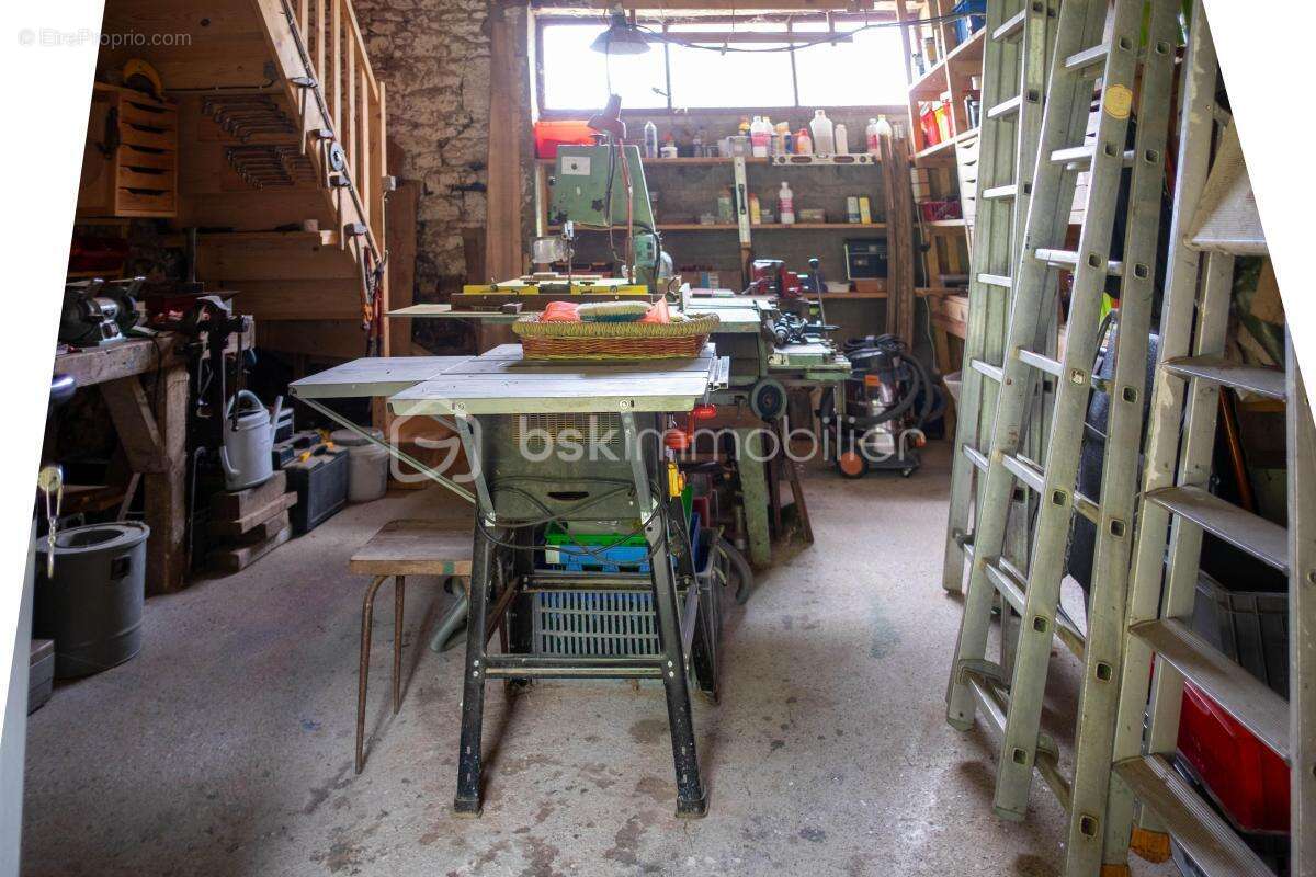 Superbe maison de caractère dans un cadre préservé - photo 26