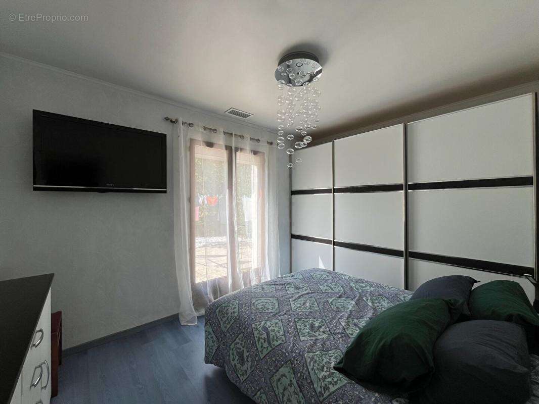 Maison à COLAYRAC-SAINT-CIRQ