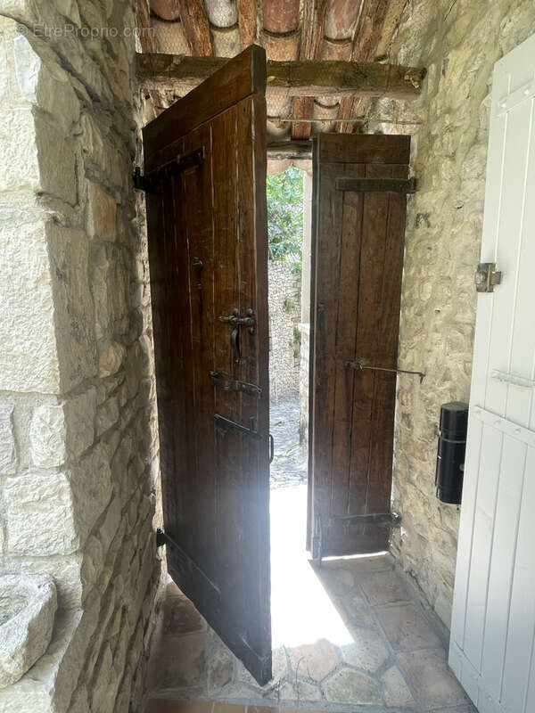 Exclusivite / vaison 10km / spacieuse maison de village avec cour interieure et terrasses - photo 14