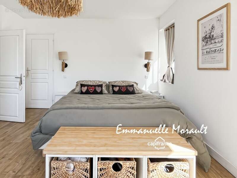 Maison à BAGNOLS-EN-FORET