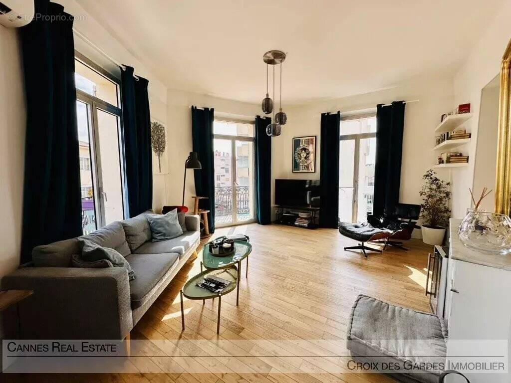 Appartement à CANNES