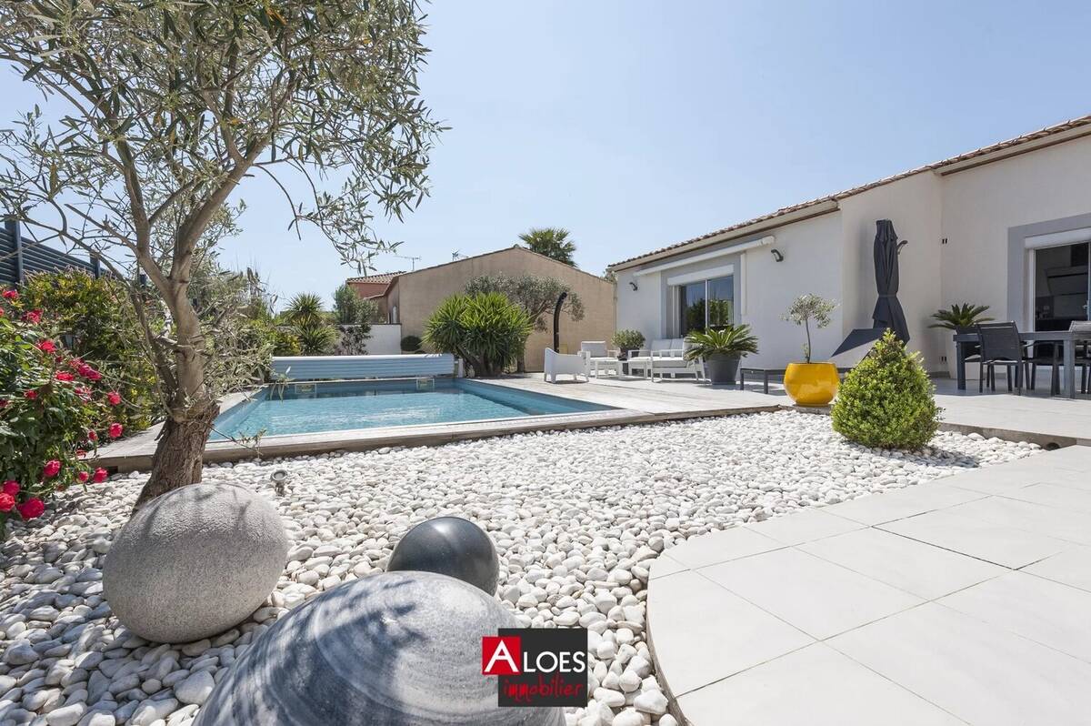 Maison à AIGUES-MORTES