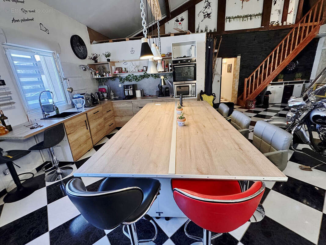 Maison à BOUZONVILLE