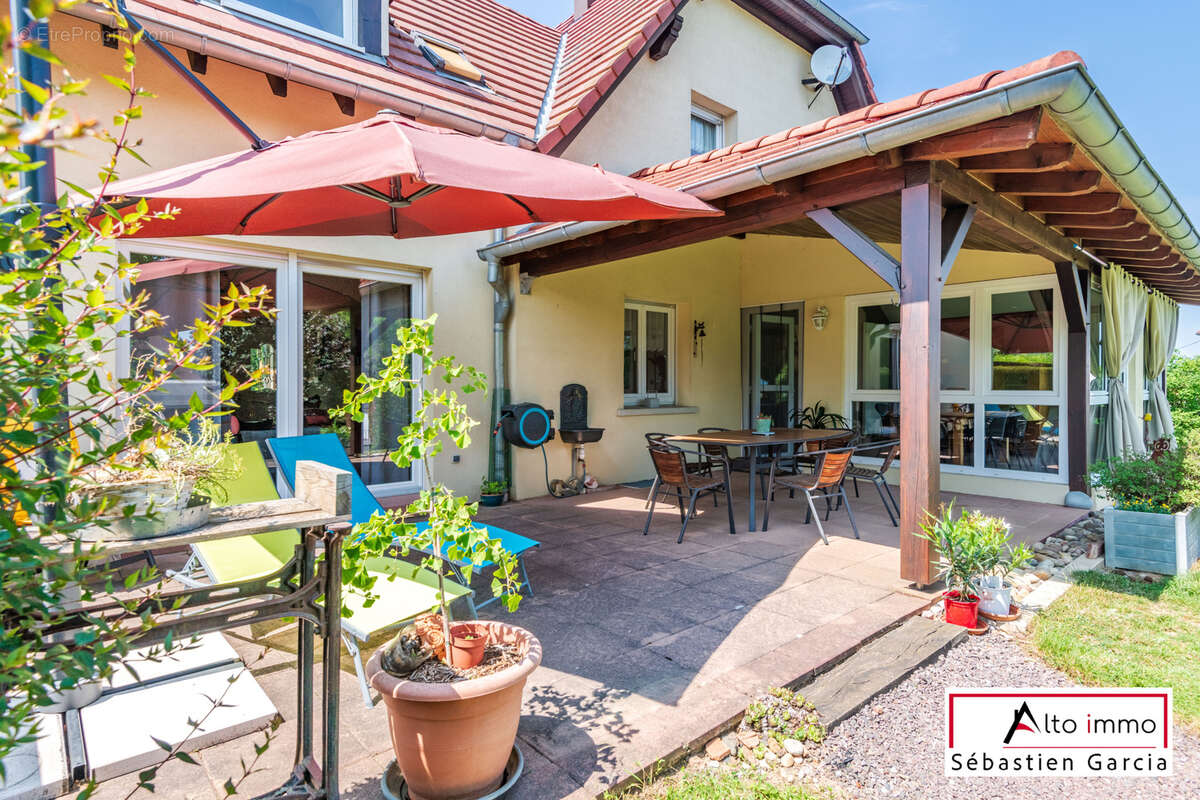 Maison à SOULTZ-SOUS-FORETS