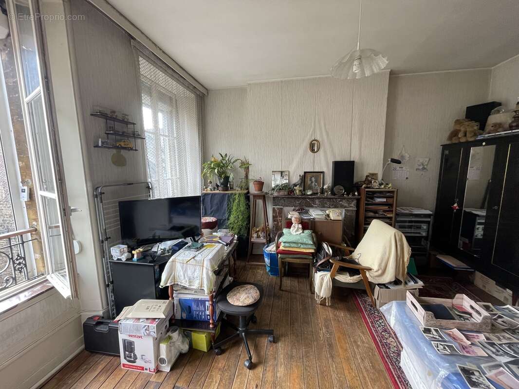 Appartement à CHARLEVILLE-MEZIERES