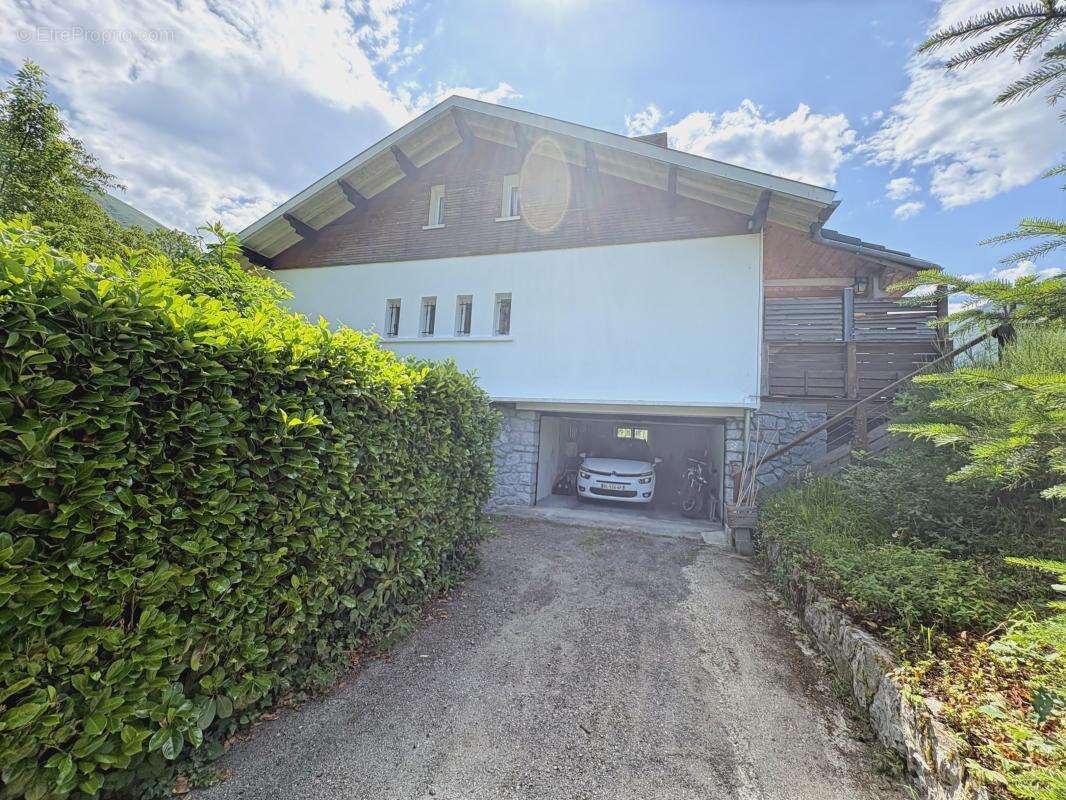 Maison à AX-LES-THERMES
