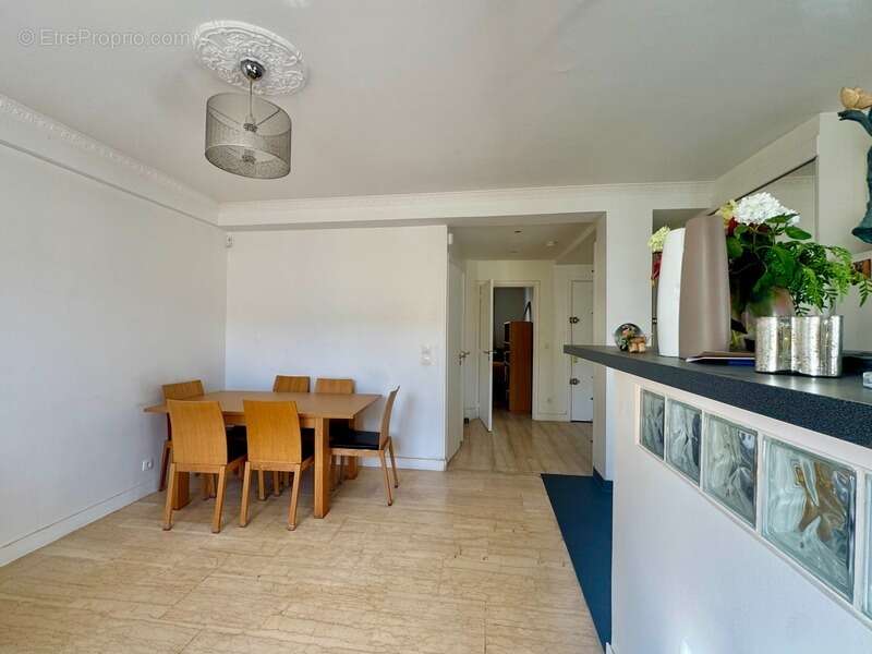 Appartement à PUTEAUX