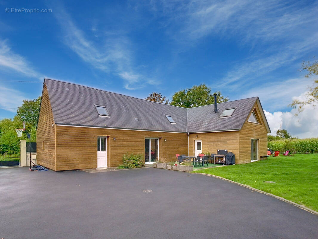 Maison à SAINT-AMAND