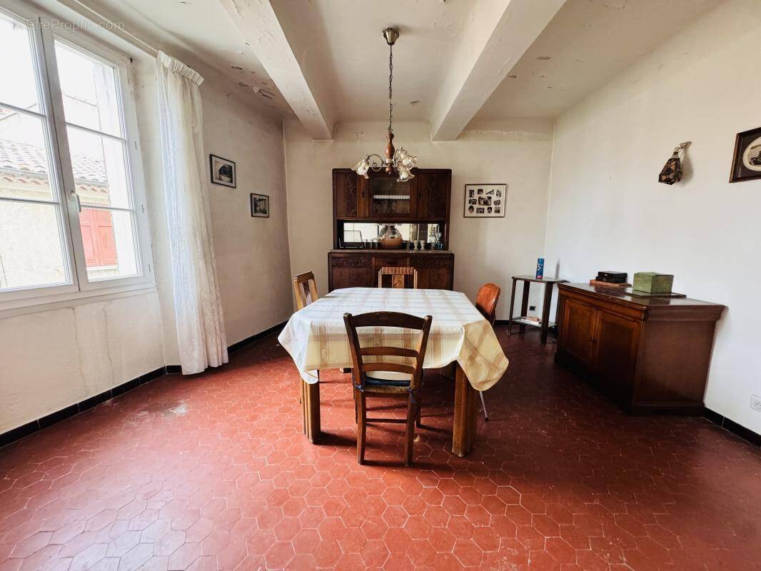 Appartement à AIGLUN